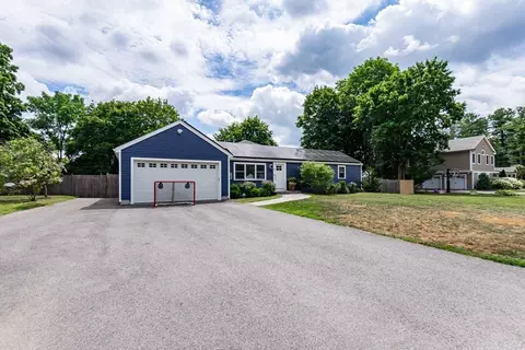 19 Edgell Dr, Framingham, MA 01701 photo 3