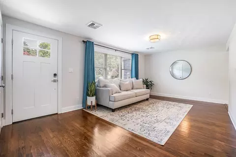 19 Edgell Dr, Framingham, MA 01701 photo 4