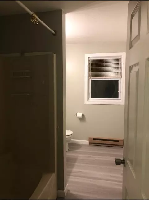 644 Franklin St, Worcester, MA 01604 photo 12