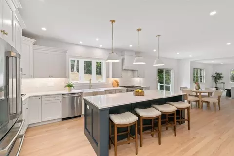 9 Steele St, Stoneham, MA 02180 photo 6