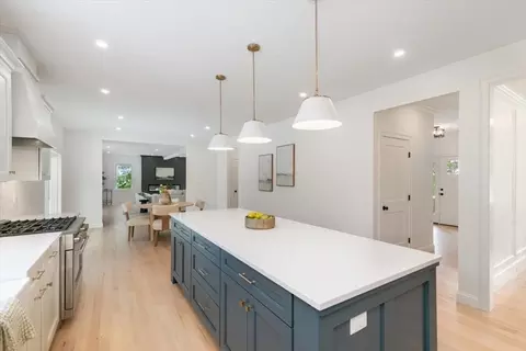 9 Steele St, Stoneham, MA 02180 photo 5