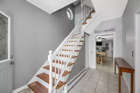 Entry Way - 40 Marie Ave, Everett, MA 02149 photo 3 of 6