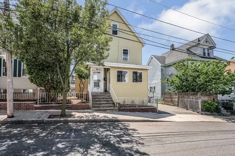 Exterior - 40 Marie Ave, Everett, MA 02149 photo 1 of 5
