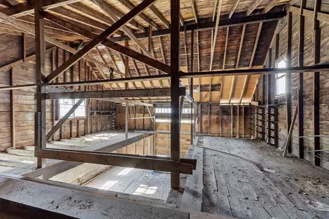 2 Deacon Farm Ln, Gloucester, MA 01930 photo 10