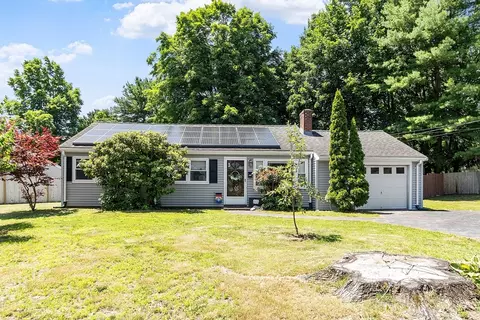 408 Elm St, Framingham, MA 01701