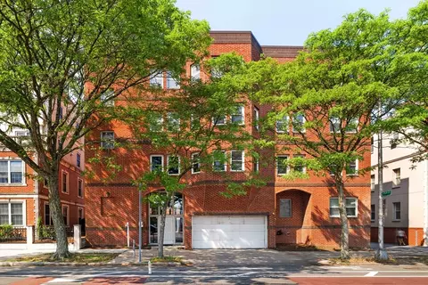 2456 Massachusetts Ave #201, Cambridge, MA 02140
