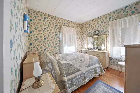 17 Granite St, Webster, MA 01570 photo 12