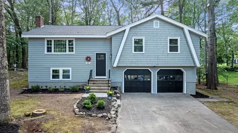 44 Longbow Rd, Danvers, MA 01923