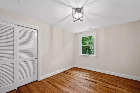 Bedroom - 44 Longbow Rd, Danvers, MA 01923 photo 2 of 3
