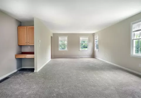138 Pine Tree Ln, Raynham, MA 02767 photo 21