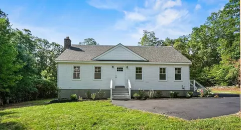 128 Dana Rd, Oxford, MA 01540