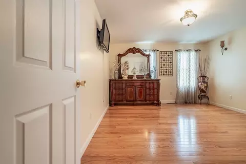 53 Somerset St, Fall River, MA 02721 photo 18