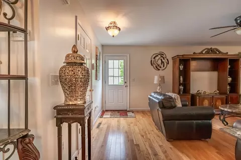 53 Somerset St, Fall River, MA 02721 photo 5