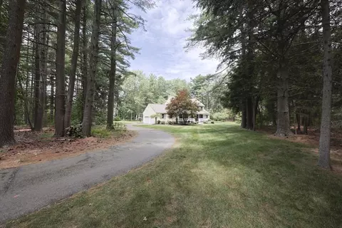 9 Tobacco Rd, Franklin, MA 02038