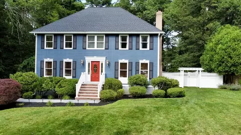3 Lisamary Dr, North Reading, MA 01864