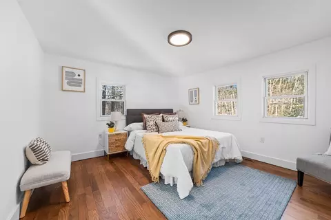 44 Abington St, Hingham, MA 02043 photo 12