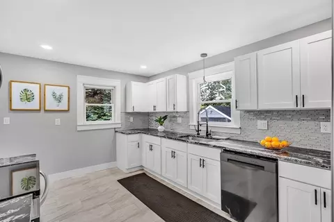 52 Harris St, Webster, MA 01570 photo 11