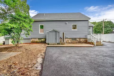 52 Harris St, Webster, MA 01570 photo 4