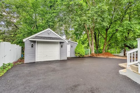 52 Harris St, Webster, MA 01570 photo 6
