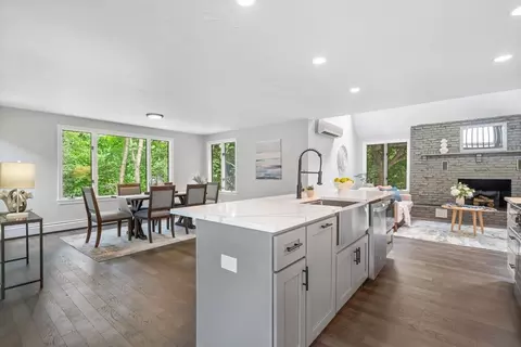 Kitchen - 59 Cross St, Hingham, MA 02043 photo 3 of 7