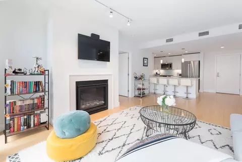 7 Beech St #310, Cambridge, MA 02140