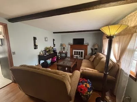135 Bulat Dr, Springfield, MA 01129 photo 4