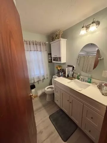 135 Bulat Dr, Springfield, MA 01129 photo 5