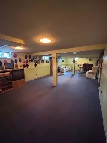 135 Bulat Dr, Springfield, MA 01129 photo 6