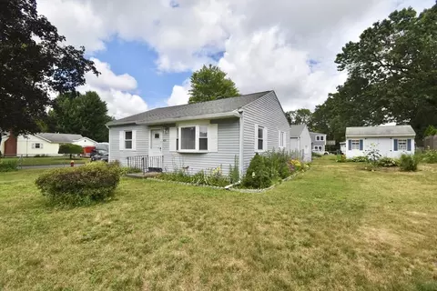 631 James St, Chicopee, MA 01020 photo 14