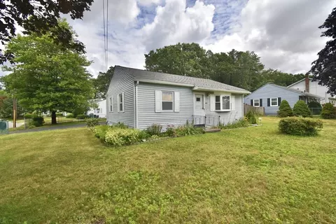631 James St, Chicopee, MA 01020 photo 15