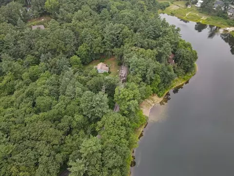 27 Kingsbury Rd, Norfolk, MA 02056