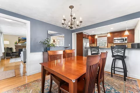 22 Sanderson Ave, Dedham, MA 02026 photo 7