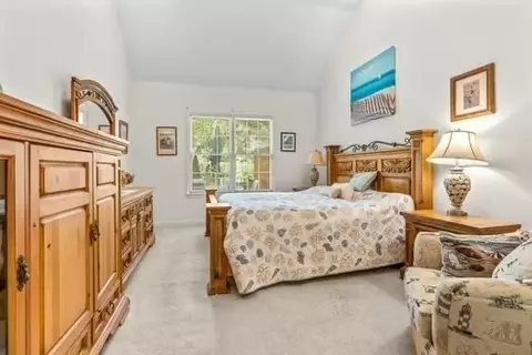 Bedroom - 3 Mayfair Ct #3, Mashpee, MA 02649 photo 2 of 4