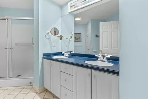 Bath - 3 Mayfair Ct #3, Mashpee, MA 02649 photo 2 of 4