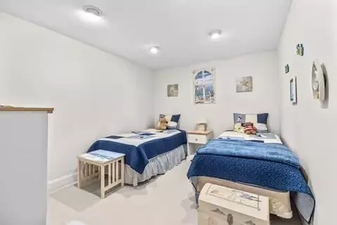 Bedroom - 3 Mayfair Ct #3, Mashpee, MA 02649 photo 4 of 4
