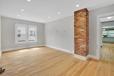 184 Arthur St, Springfield, MA 01104 photo 9