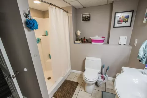 9 Pearl St, Webster, MA 01570 photo 10