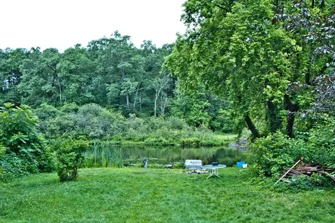 9 Pearl St, Webster, MA 01570 photo 5