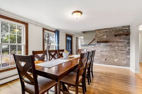 Dining - 5 Dipalma Rd, Beverly, MA 01915 photo 2 of 3