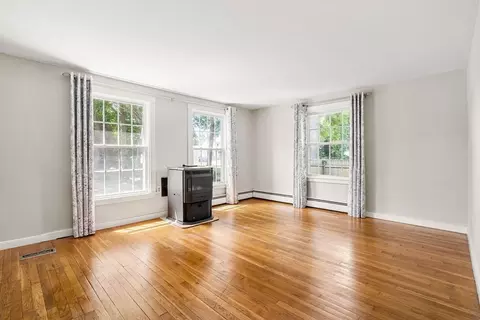 Living - 5 Dipalma Rd, Beverly, MA 01915 photo 2 of 2