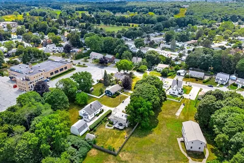 View/Area - 5 Dipalma Rd, Beverly, MA 01915 photo 2 of 9