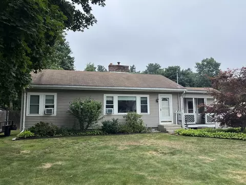 678 Main St, Millis, MA 02054 photo 2