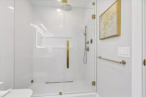 411 E 3rd St #B, Boston, MA 02127 photo 15