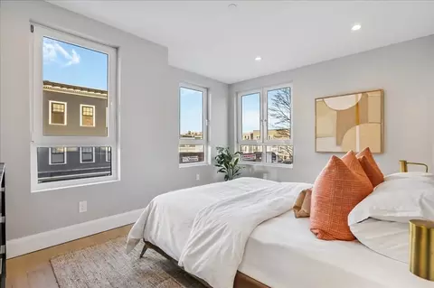 411 E 3rd St #B, Boston, MA 02127 photo 11