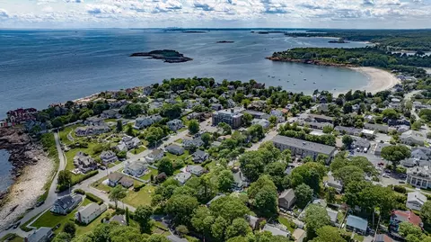 29 Flume Rd, Gloucester, MA 01930 photo 3