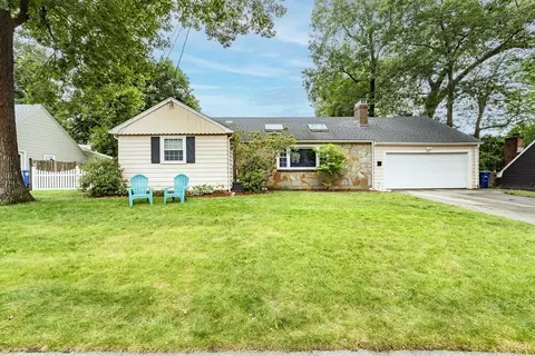 57 Plymouth Ave, Braintree, MA 02184