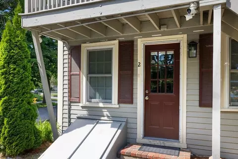 49 Poplar St #2, Danvers, MA 01923 photo 4