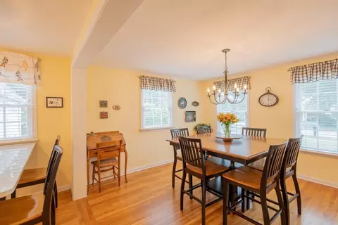 Dining - 14 Charles Dr, Franklin, MA 02038 photo 2 of 2