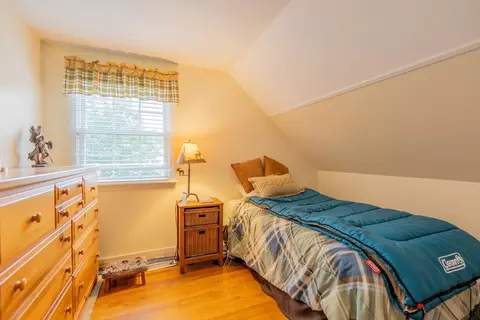 Bedroom - 14 Charles Dr, Franklin, MA 02038 photo 4 of 4