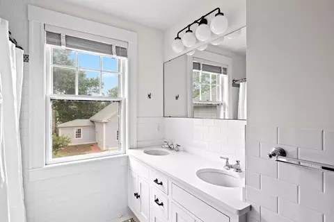 21 Middle St, Hingham, MA 02043 photo 21
